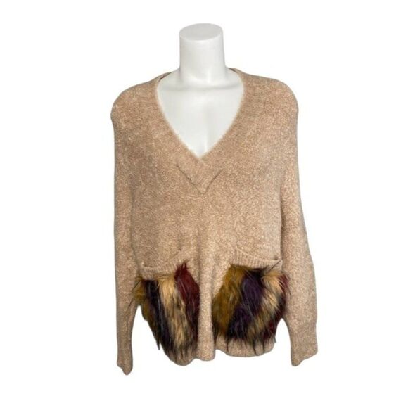 ZARA Beige V Neck Oversized Faux Fur ‎ Pocket Wool Blend Sweaater Medium - Picture 1 of 8